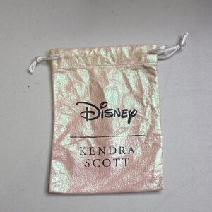 Kendra Scott Iridescent Pink Pouch